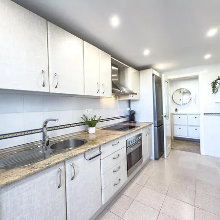 Hanami Real Sofia 2 Estepona