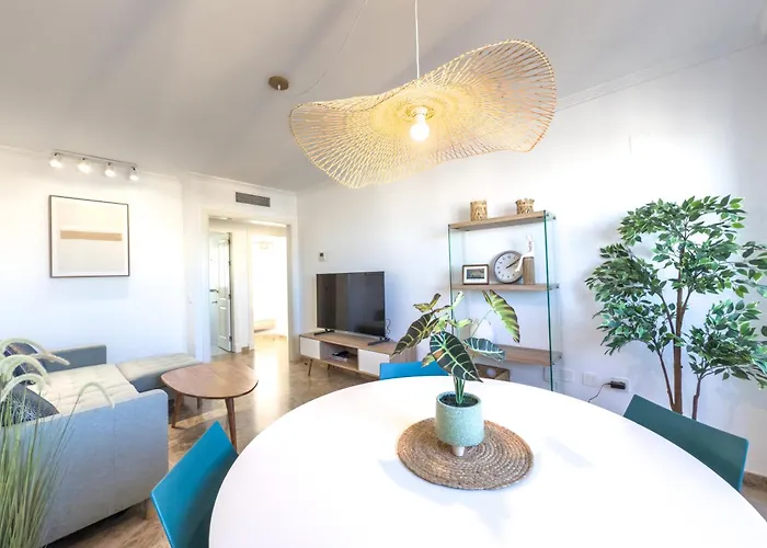 Hanami Real Sofia 2 에스테포나